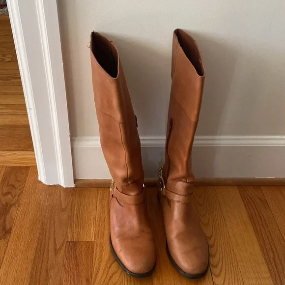 Lauren Ralph Lauren Jacqui Chain Leather Riding Boot. - Picture 12 of 14